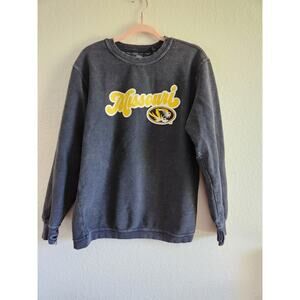Missouri Tigers College Athletic Team Women's Sweater Small